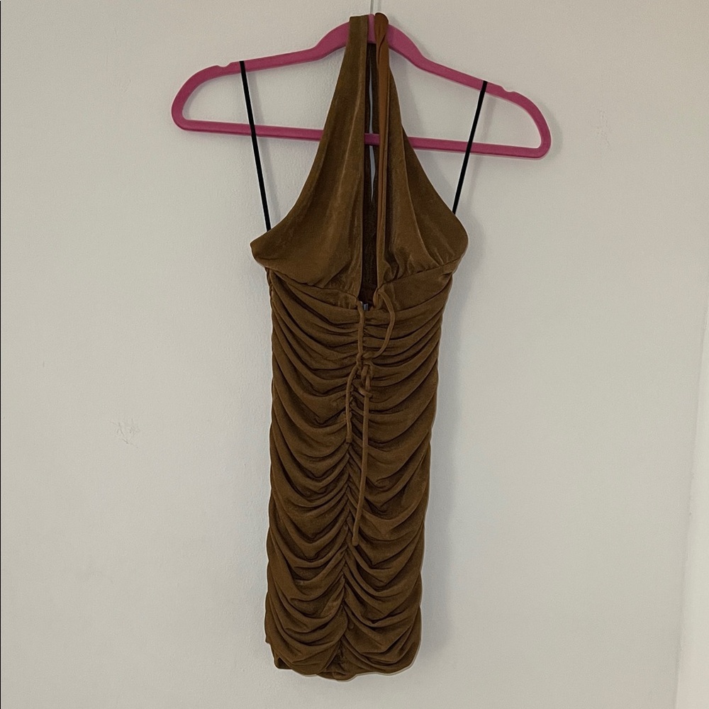 AND I SAY THIS DRESS BROWN - Picture 6 of 8